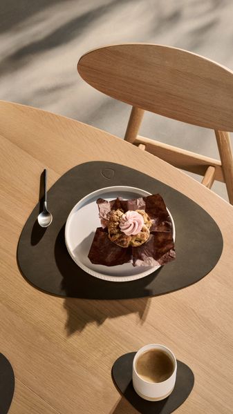 Hovedbilde Bordbrikke Curve L Nupo Caviar